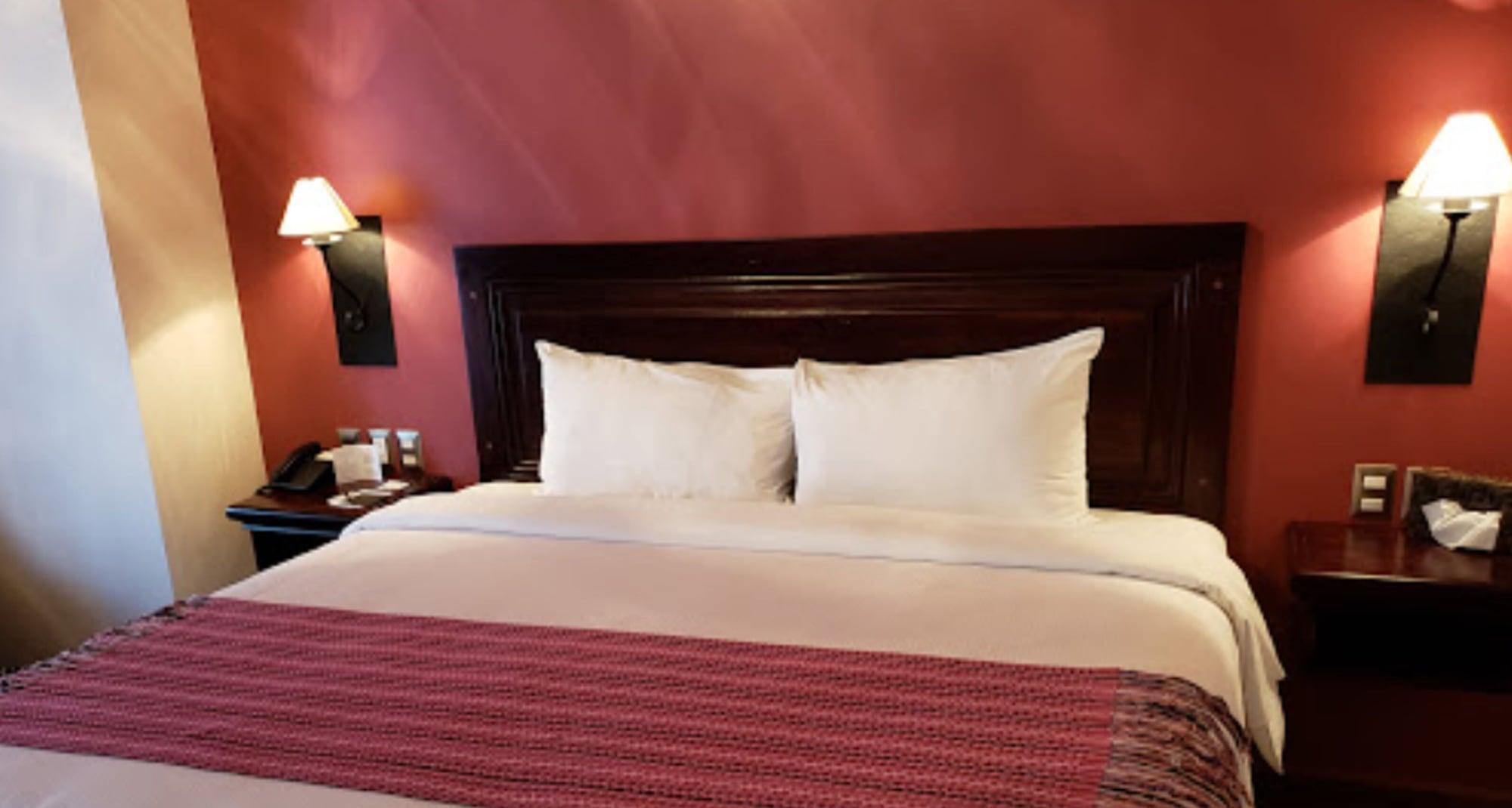 Hotel Alameda Centro Historico Морелия Экстерьер фото