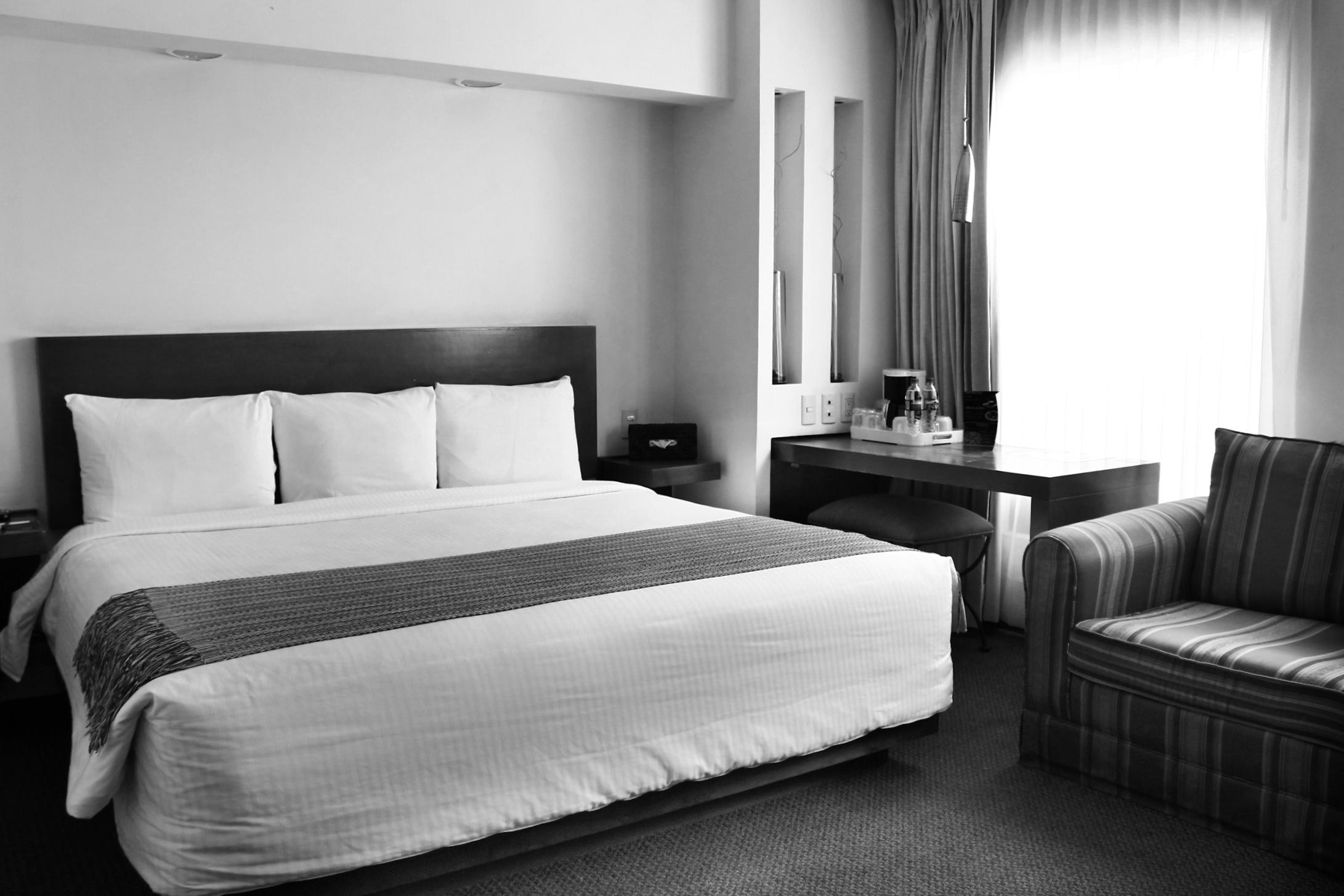 Hotel Alameda Centro Historico Морелия Экстерьер фото