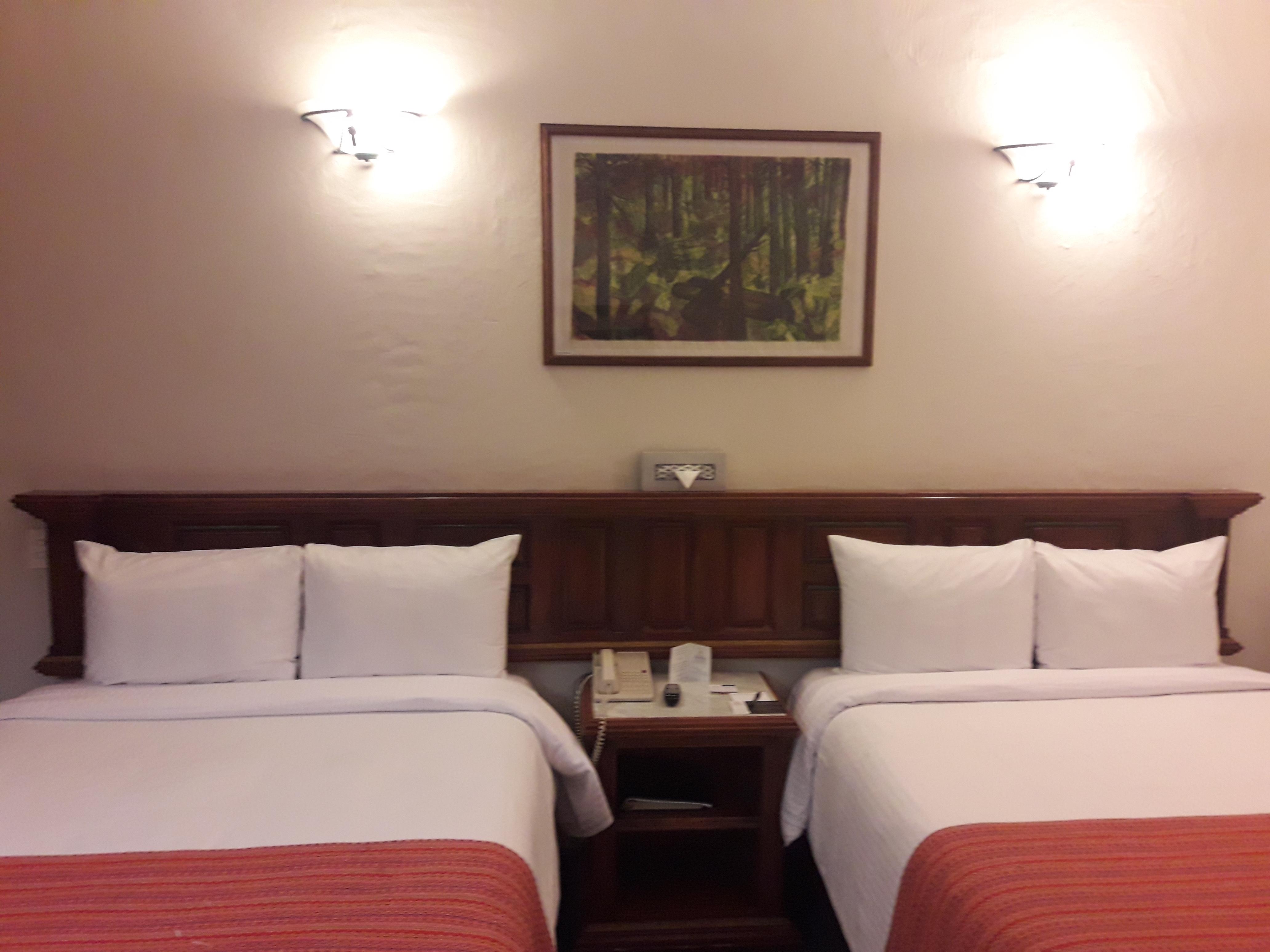 Hotel Alameda Centro Historico Морелия Экстерьер фото