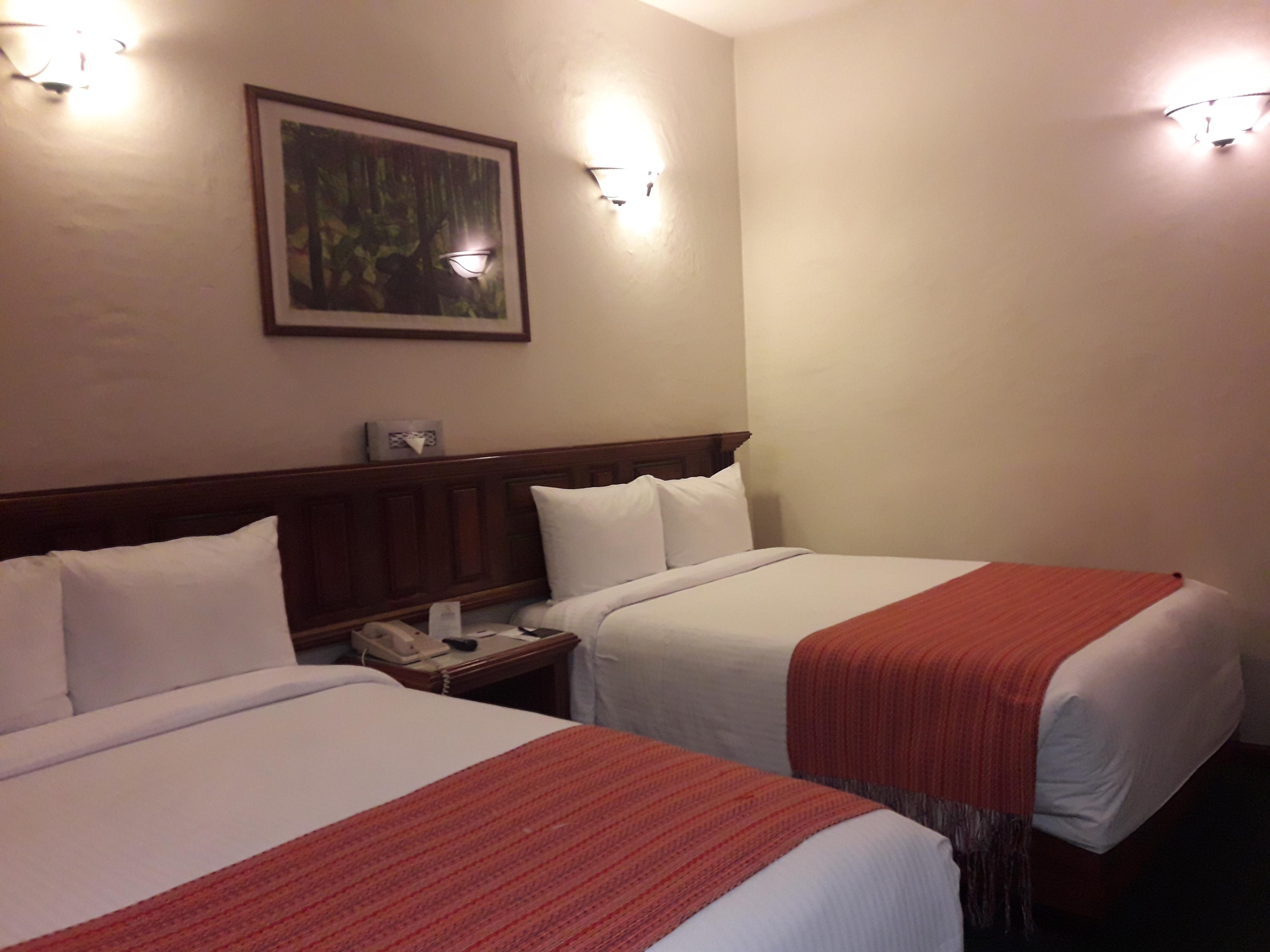 Hotel Alameda Centro Historico Морелия Экстерьер фото