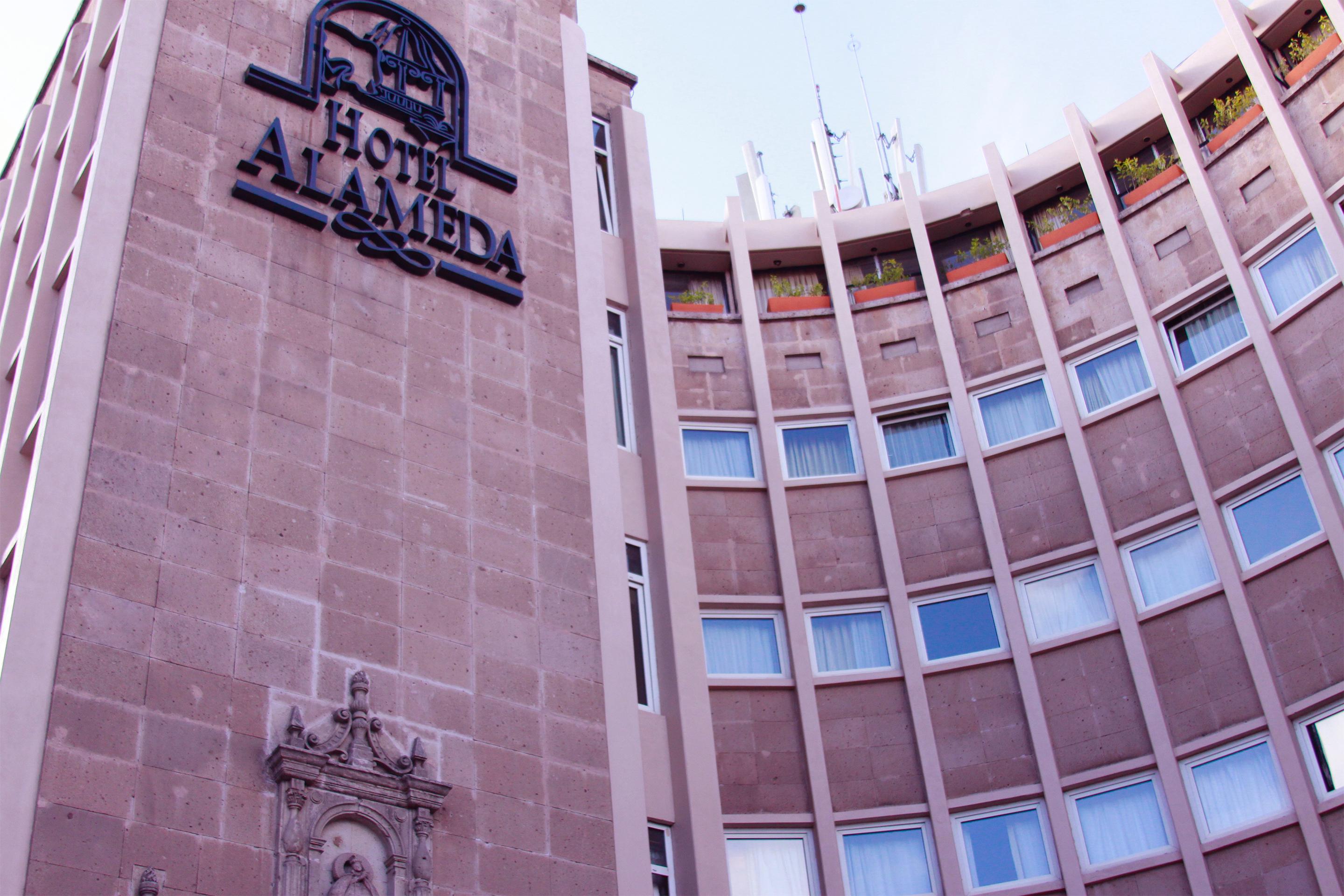 Hotel Alameda Centro Historico Морелия Экстерьер фото