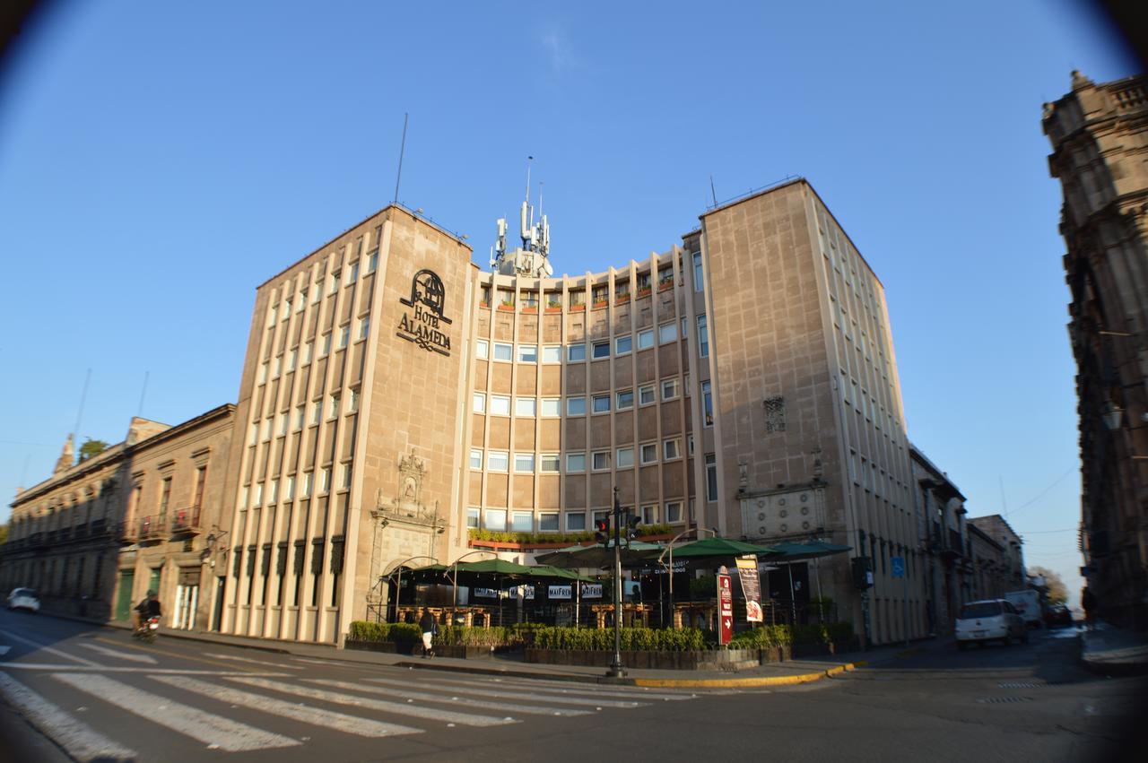 Hotel Alameda Centro Historico Морелия Экстерьер фото